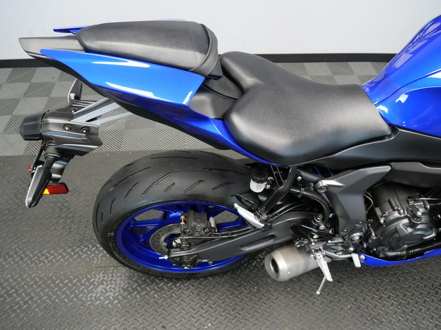 2025 Yamaha YZF-R7