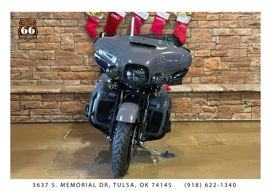2022 Harley-Davidson® Ultra Limited Gauntlet Gray Metallic