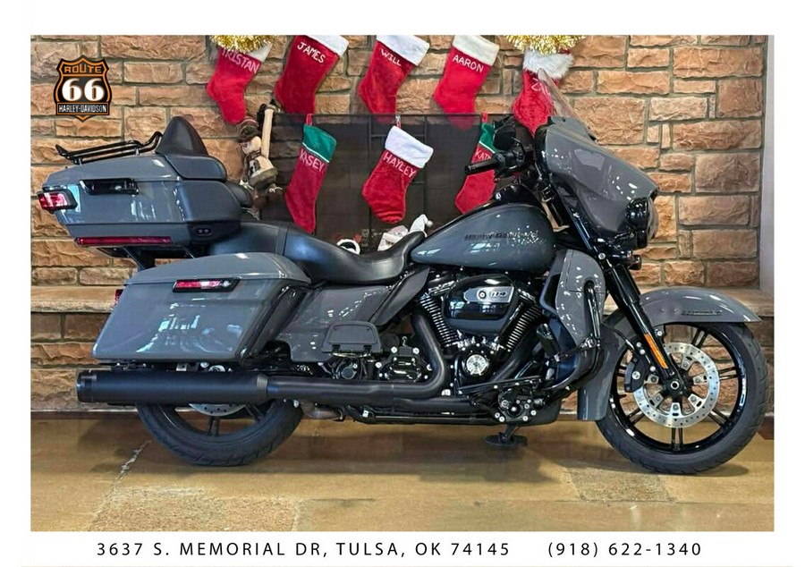 2022 Harley-Davidson® Ultra Limited Gauntlet Gray Metallic