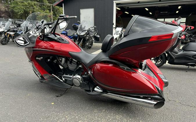 2013 Victory Motorcycles Vision Tour Sunset Red & Black W/ Black Carbon Gr