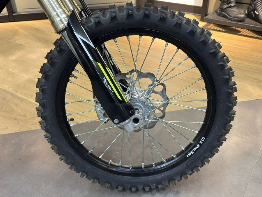 2026 Triumph TF 250-E Jet Black/Pure White