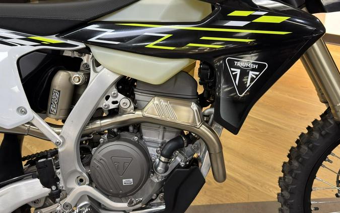 2026 Triumph TF 250-E Jet Black/Pure White