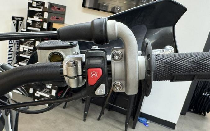 2026 Triumph TF 250-E Jet Black/Pure White