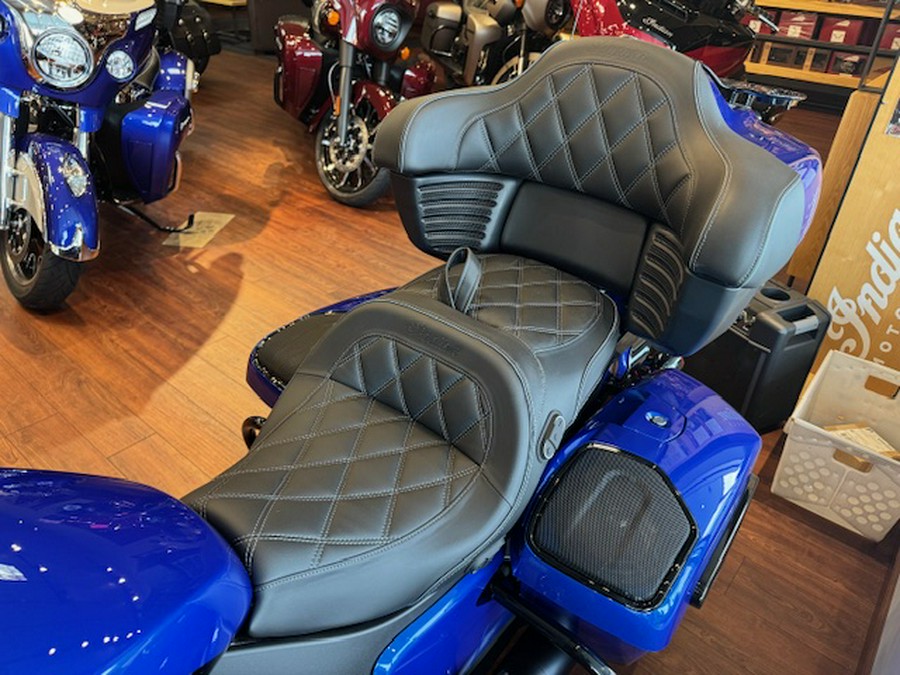 2026 Indian Motorcycle® Pursuit 112 Dark Horse® with PowerBand Audio Package