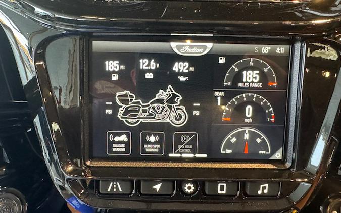 2026 Indian Motorcycle® Pursuit 112 Dark Horse® with PowerBand Audio Package