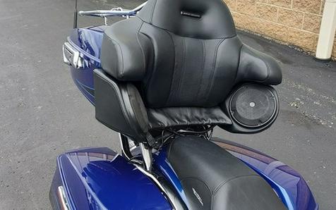 2015 Harley-Davidson FLTRUSE - CVO Road Glide Ultra