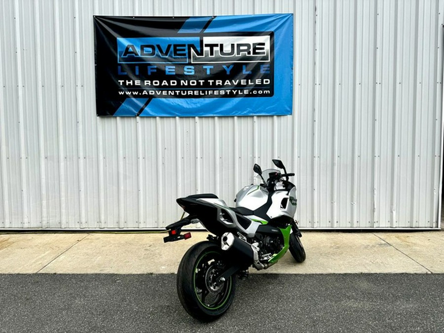2024 Kawasaki Ninja 7 Hybrid ABS