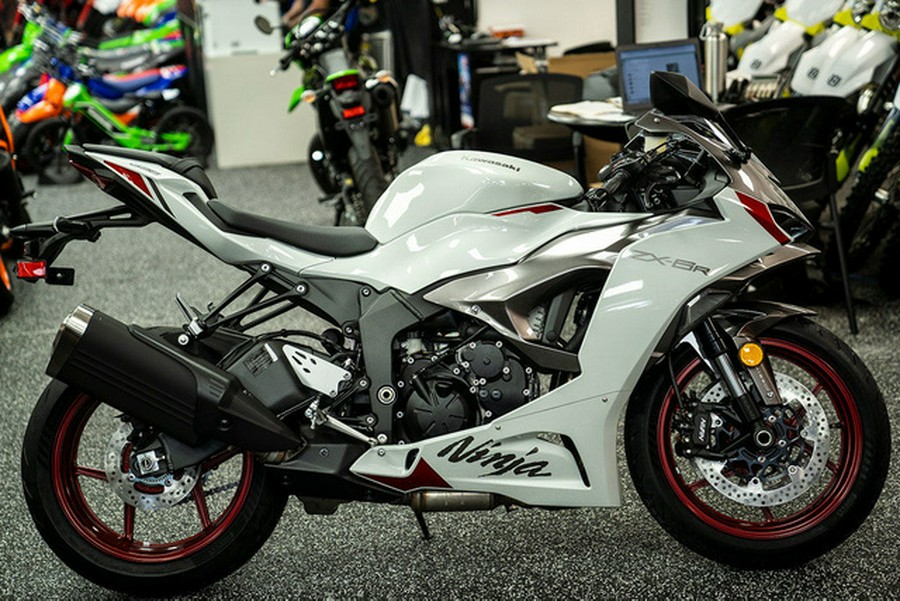 2025 Kawasaki Ninja ZX-6R ABS
