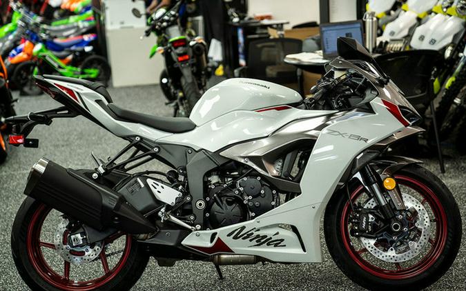 2025 Kawasaki Ninja ZX-6R ABS