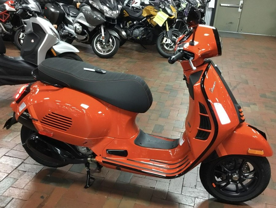 2024 Vespa GTS Super 300 Sport