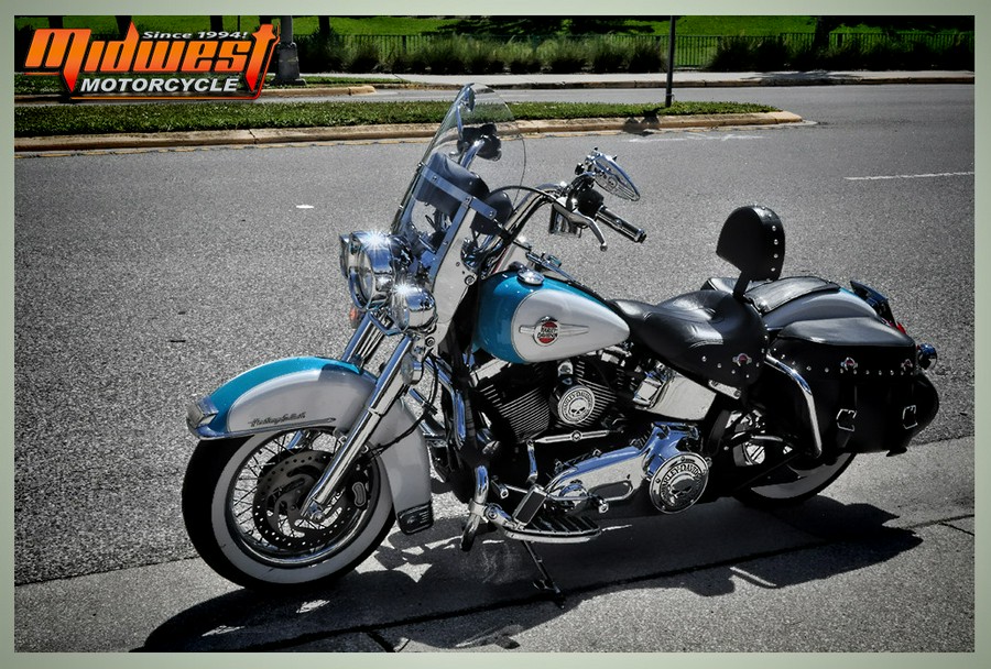 2017 Harley-Davidson® HERITAGE SOFTAIL CLASSIC