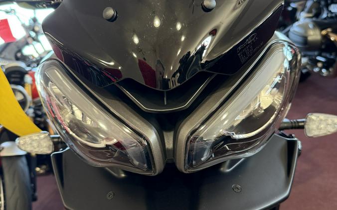 2025 Triumph Street Triple 765 RS