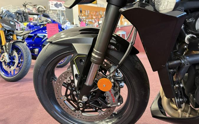 2025 Triumph Street Triple 765 RS