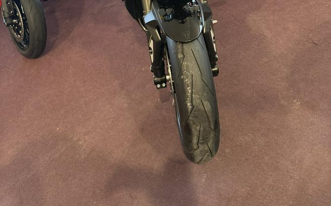 2025 Triumph Street Triple 765 RS