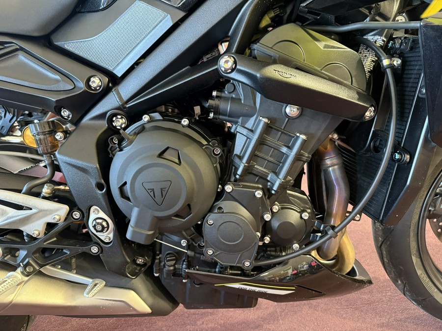 2025 Triumph Street Triple 765 RS