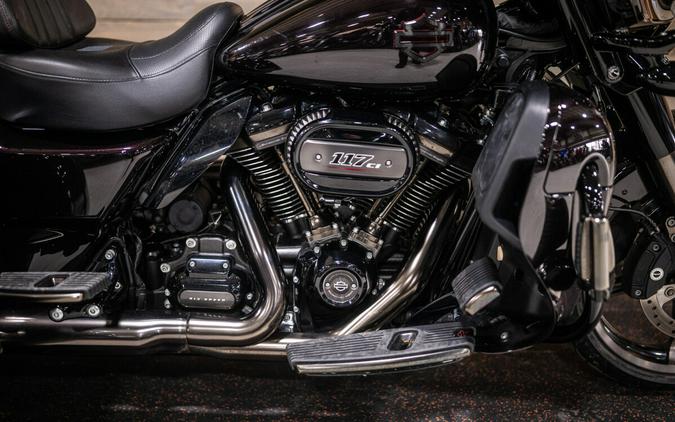 2021 CVO™ Tri Glide® (FLHTCUTGSE)