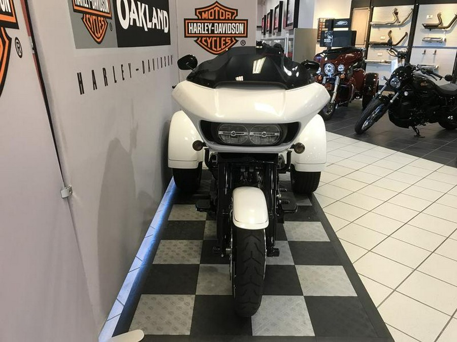 2025 Harley-Davidson® FLTRT - Road Glide® 3