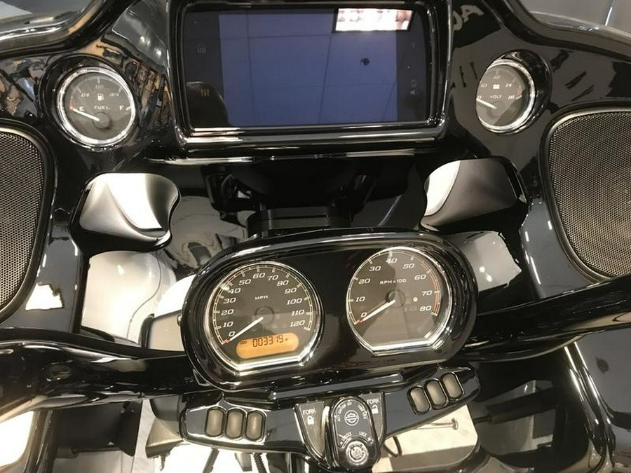 2025 Harley-Davidson® FLTRT - Road Glide® 3