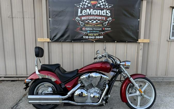 2010 Honda® Sabre ABS (VT1300CSA)