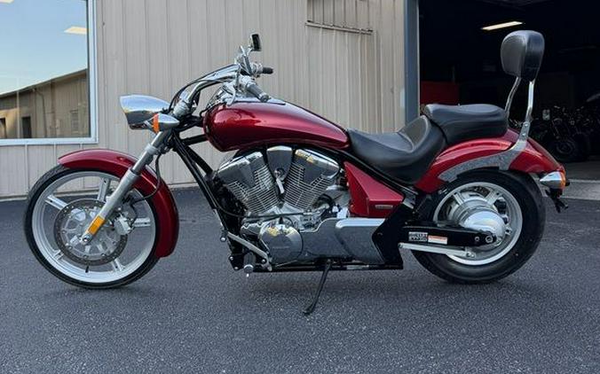 2010 Honda® Sabre ABS (VT1300CSA)