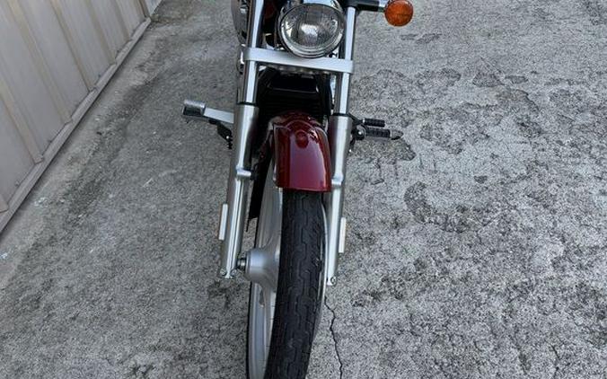 2010 Honda® Sabre ABS (VT1300CSA)