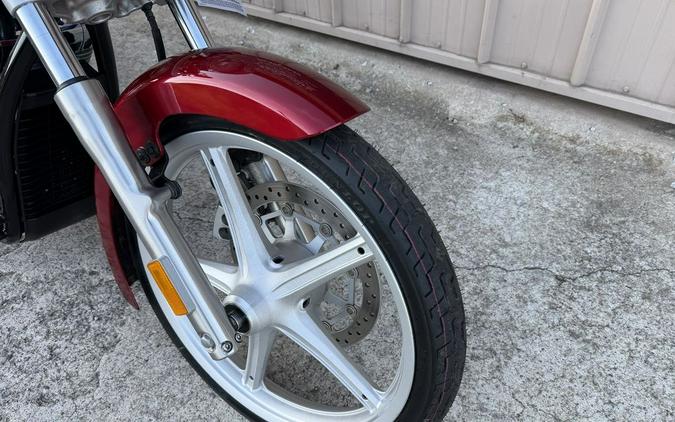2010 Honda® Sabre ABS (VT1300CSA)