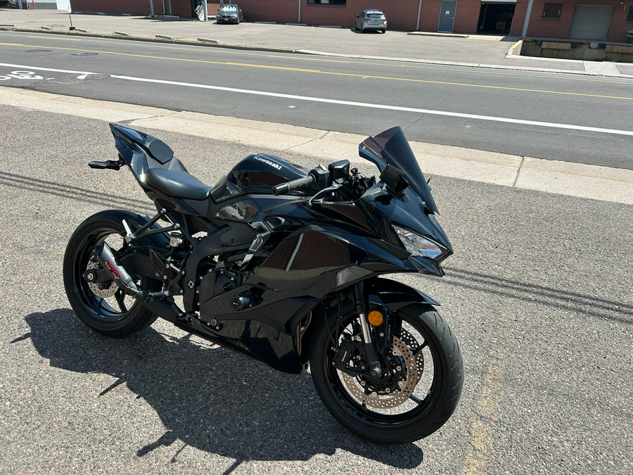 2025 Kawasaki Ninja® ZX™-4R ABS