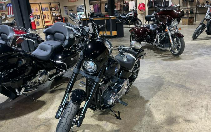 2026 Harley-Davidson Low Rider S Vivid Black Black Trim