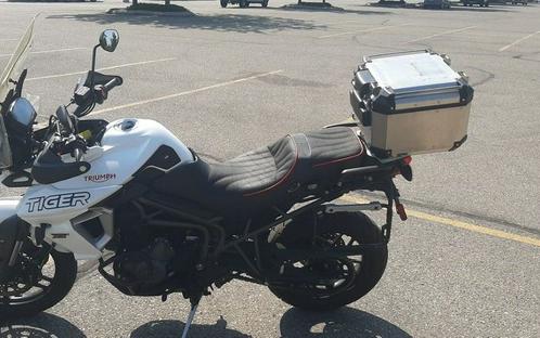 2018 Triumph Tiger 800 XRX Crystal White