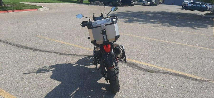 2018 Triumph Tiger 800 XRX Crystal White