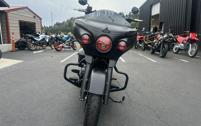 2018 Indian Chieftain Dark Horse ABS Thunder Black Smoke