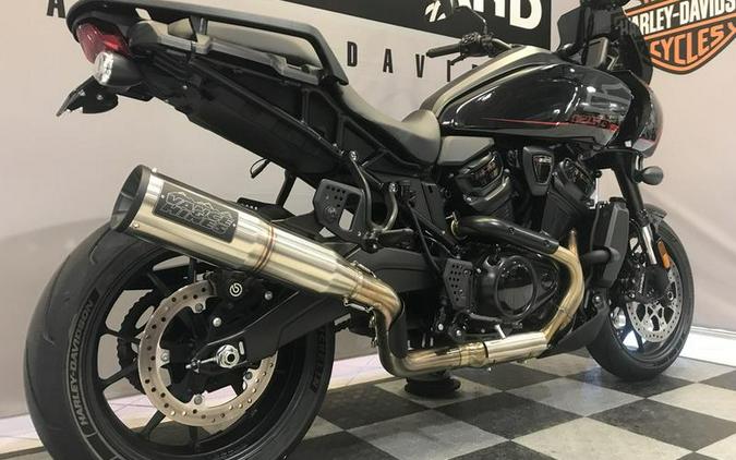 2025 Harley-Davidson® RA1250ST - Pan America® 1250 ST