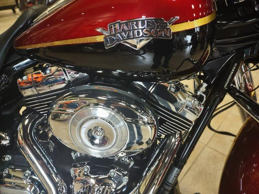 2011 Harley-Davidson® FLHRC - Road King® Classic