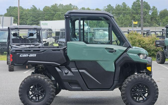 2026 Can-Am Defender DPS CAB HD10