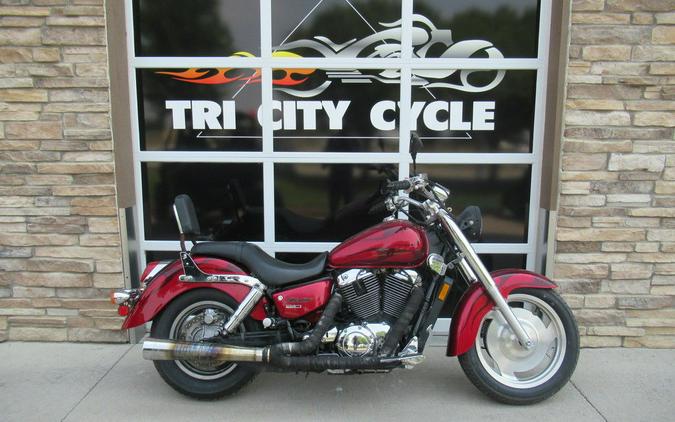2003 Honda® VT1100 Shadow Sabre