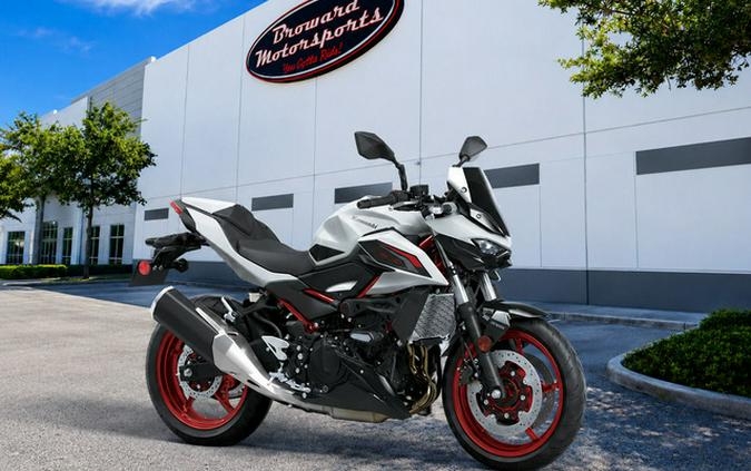 2026 Kawasaki Z500 SE ABS