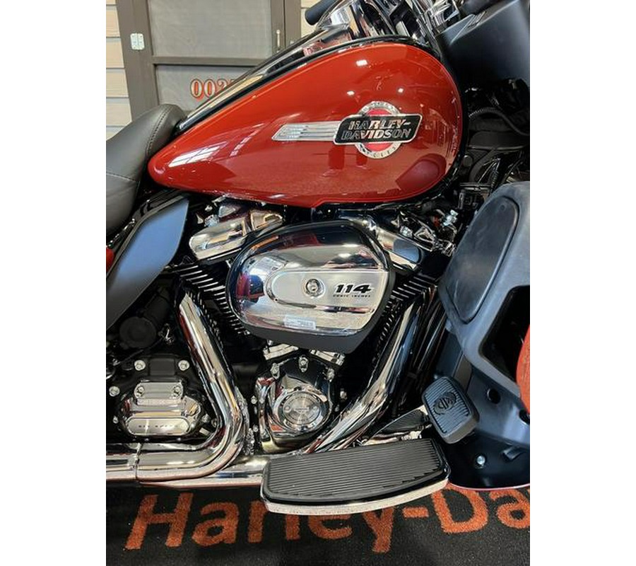 2024 Harley-Davidson® FLHTCUTG - Tri Glide® Ultra