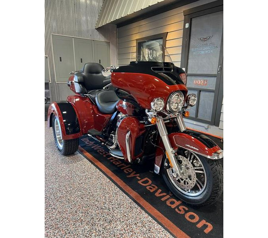 2024 Harley-Davidson® FLHTCUTG - Tri Glide® Ultra