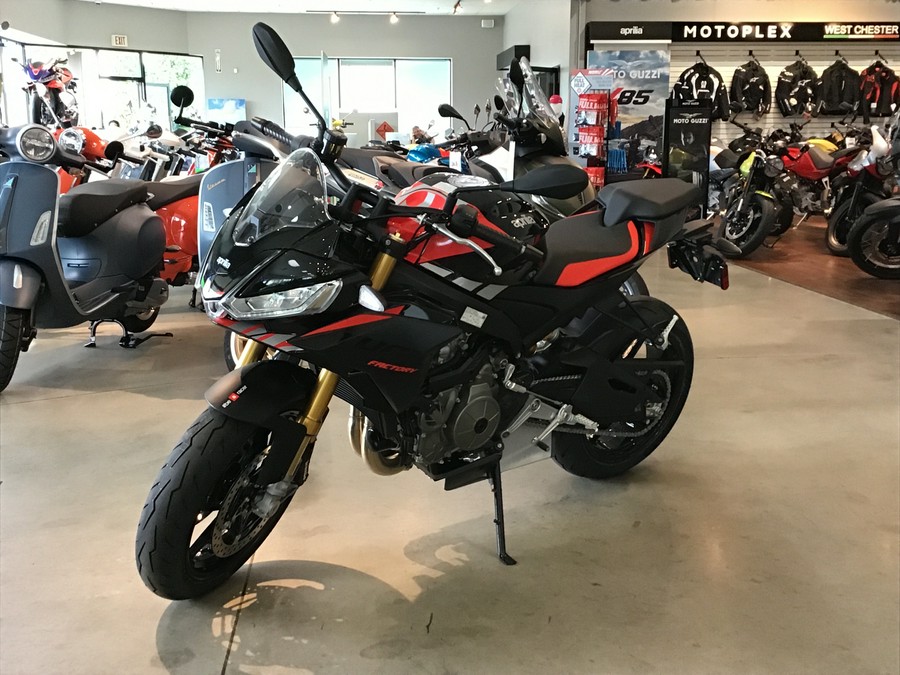 2026 Aprilia Tuono 660 Factory