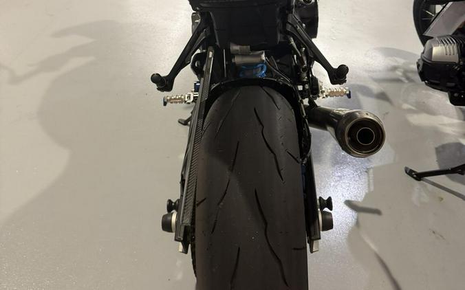 2024 BMW M 1000 R
