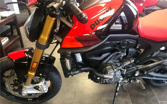 2023 Ducati Monster SP Livery