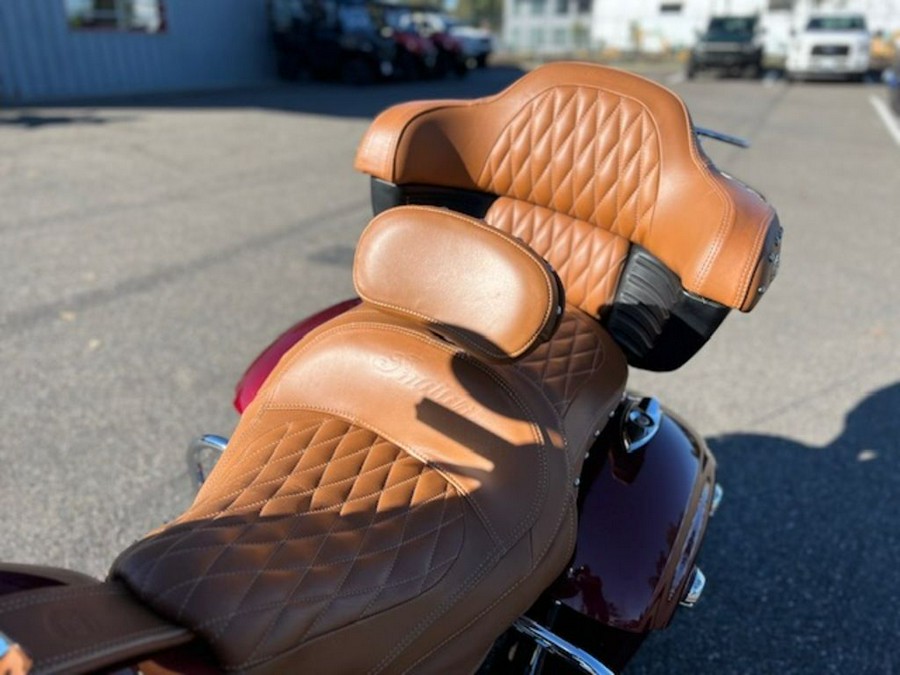 2018 Indian Motorcycle® Roadmaster® ABS Burgundy Metallic