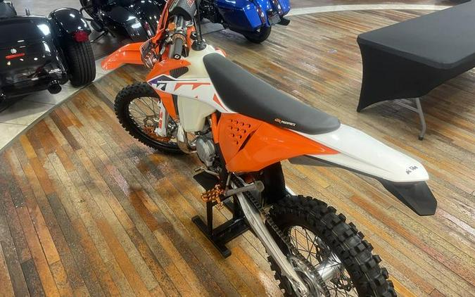 2023 KTM 300 XC