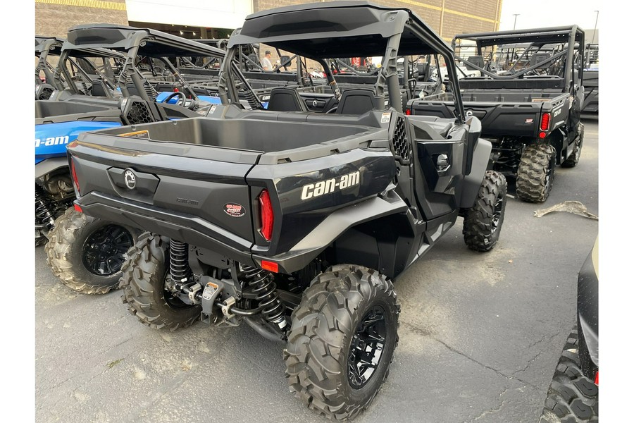 2023 Can-Am SSV COMMANDER XT 60 HD7