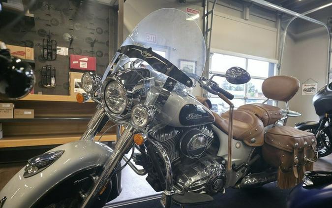 2016 Indian Chief Vintage Star Silver And Thunder Black