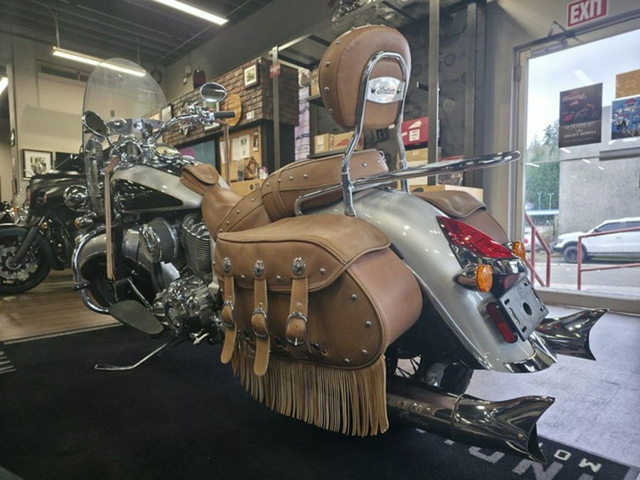 2016 Indian Chief Vintage Star Silver And Thunder Black