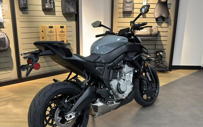 2026 CFMOTO 675NK