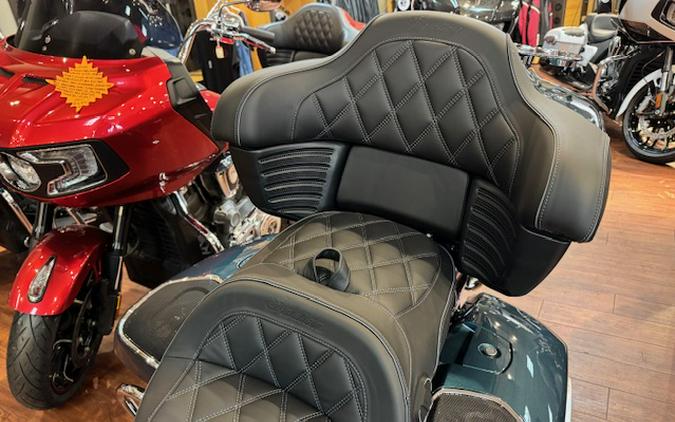 2026 Indian Motorcycle® Pursuit 112 Limited with PowerBand Audio Package
