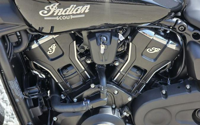 2025 Indian Scout Classic Black Metallic