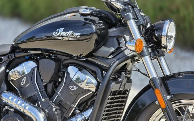 2025 Indian Scout Classic Black Metallic